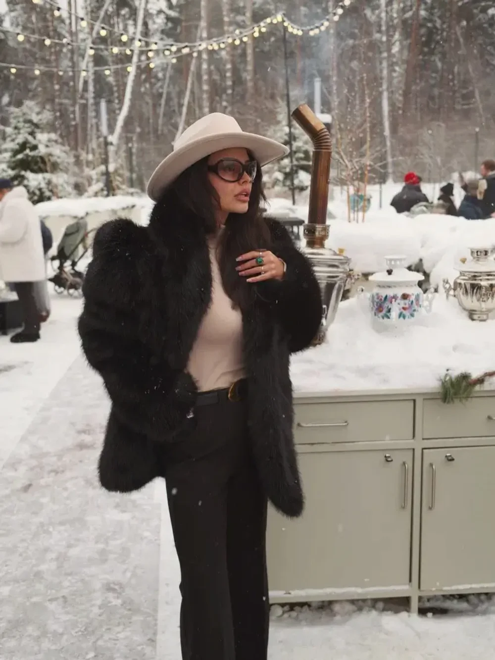 Шуба Kruella, Черный