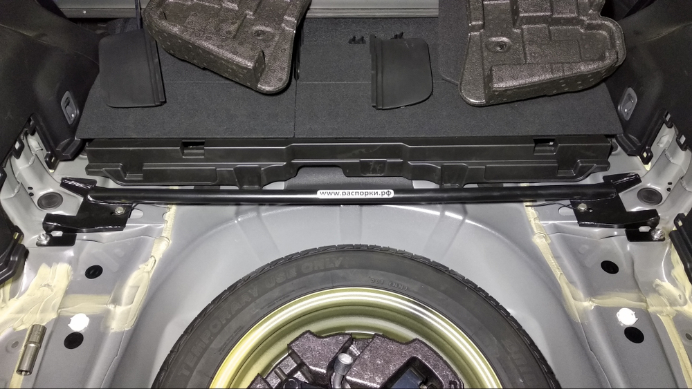 Распорка задних стоек скрытой установки Subaru Forester 5 (SK) (ПОД ЗАКАЗ)
