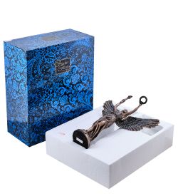 WS- 83/ 1 Статуэтка «Богиня Ника с факелом и лавровым венком»