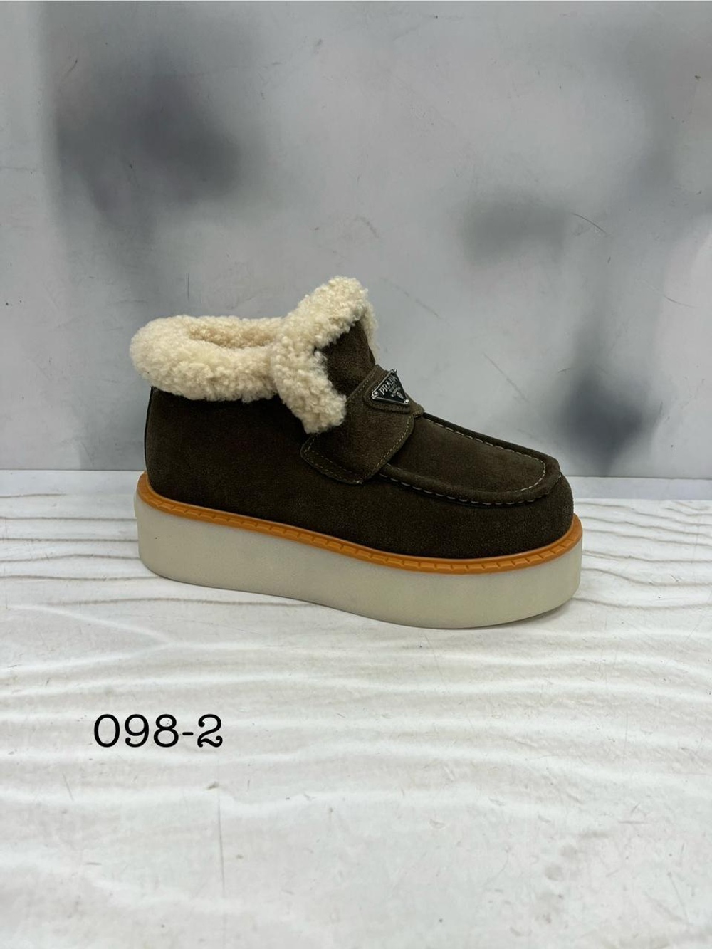 Ботинки зима нат. замша по 8 пар (36-41)р./ 098-2