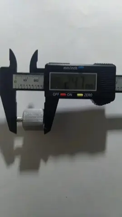 Винт переходник адаптер на штатив для лазерного уровня c 5/8 на 1/4