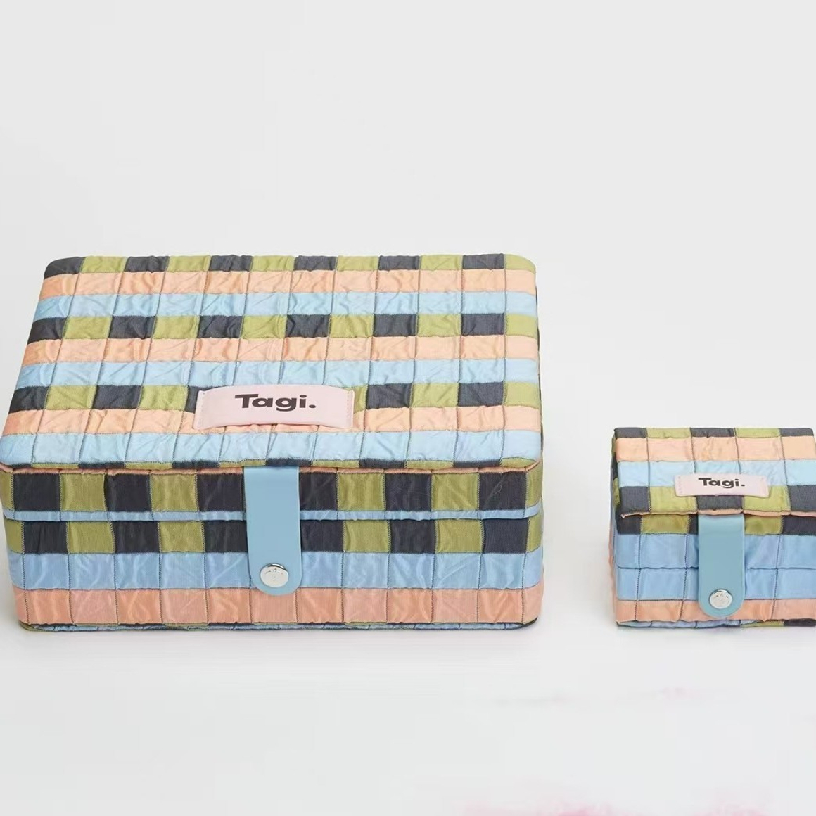 Шкатулка "цветная клетка"