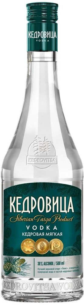 Водка Кедровица кедровая мягкая  0,5л