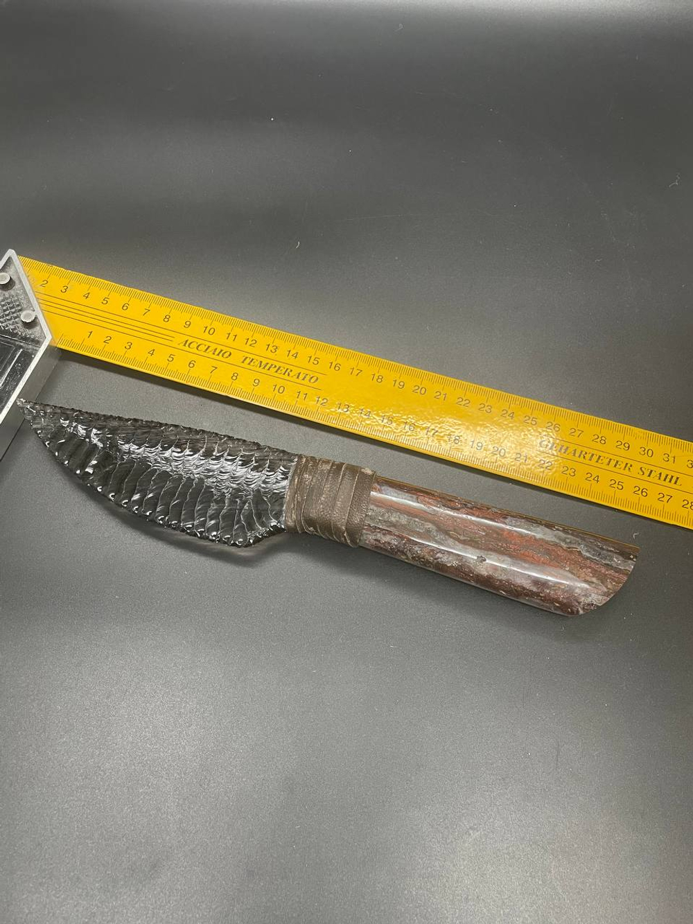 Обсидиановый клинок рукоять яшма 26 см