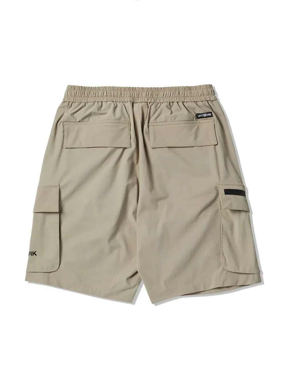 Шорты с карманами на молнии