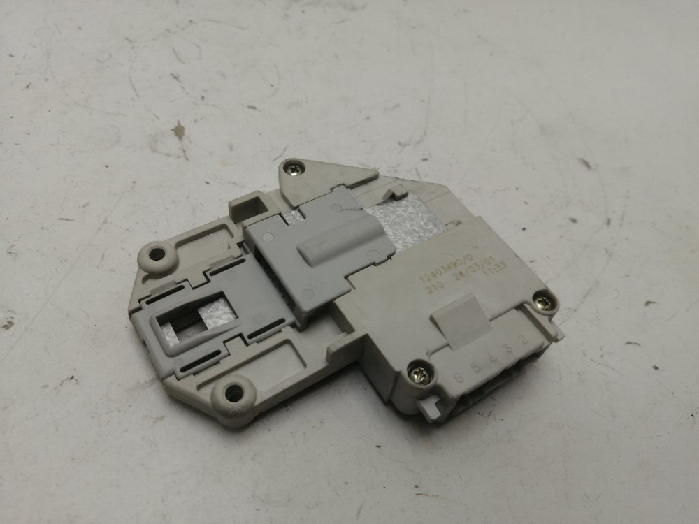 FCS800S кт97 Блокировка люка для стиральной машины Zanussi FCS 800 S б/у