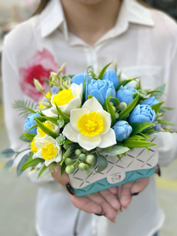 Букет из мыла «Тюльпаны и нарциссы, блюскай»