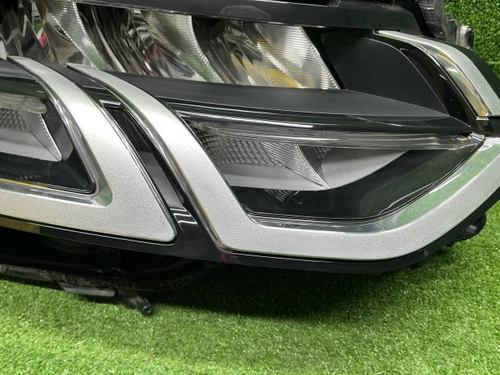 Битая Фара правая LR Discovery Sport (19-нв) LED