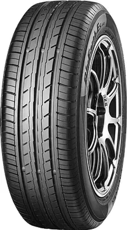 Yokohama Bluearth ES32 235/45 R17 97V