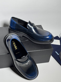 Лоферы Prada