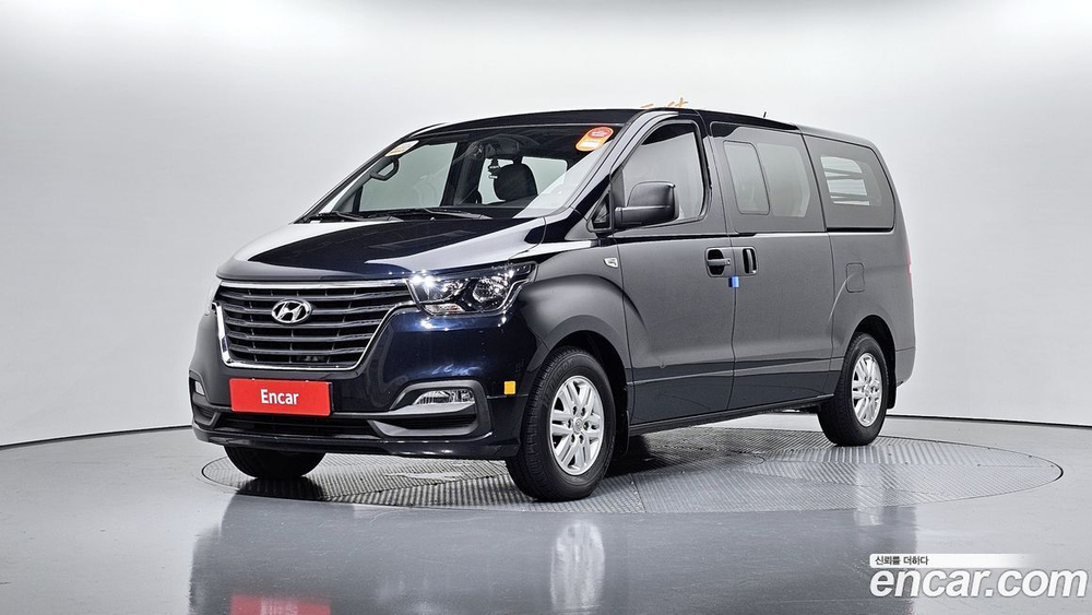 Hyundai The New Grand Starex Van 5-и местный (03.2020)