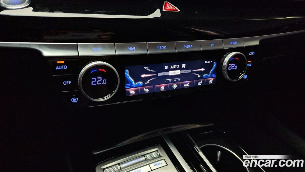 Genesis G80 (RG3) Бензин 3.5 Turbo 2WD (03.2023)