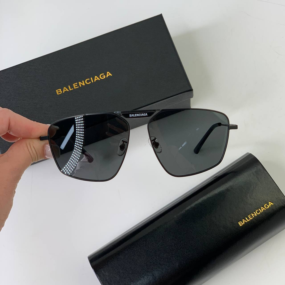 Солнцезащитные очки Balenciaga