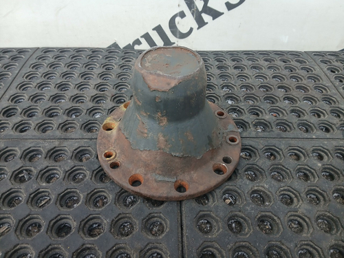 Крышка ступицы задней 2016г