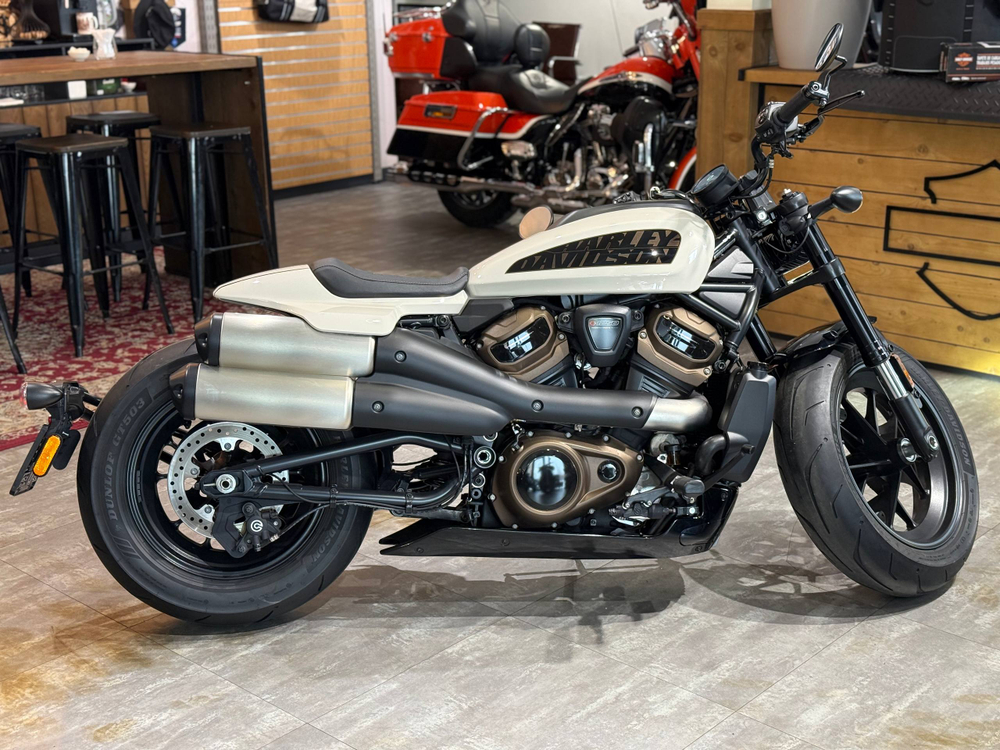 Harley-Davidson Sportster S  2022 (белый)