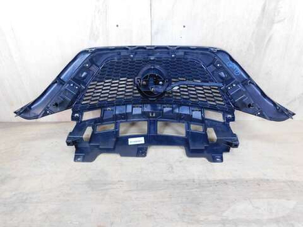 решетка радиатора Nissan Note E12 2017