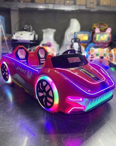 Прокатный аттракцион «Двухместный Спорткар» Электромобиль