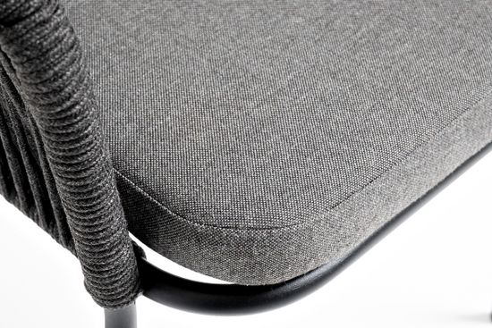 "Лион" стул плетеный из роупа, каркас алюминий темно-серый (RAL7024) муар, роуп темно-серый круглый, ткань темно-серая 027