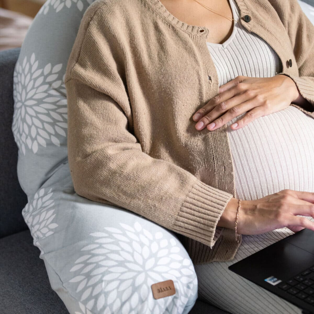 Подушка для кормления BEABA Big Flopsy серо-белая