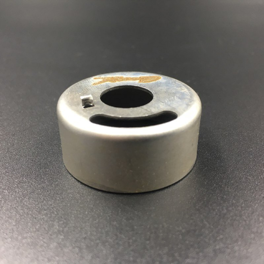 Стакан помпы охлаждения Suzuki 2.5 (Omax)