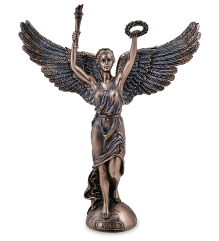 WS- 83/ 1 Статуэтка «Богиня Ника с факелом и лавровым венком»