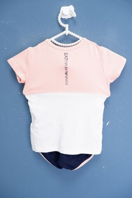 Костюм Emporio Armani с шортами на 4 года