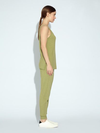 Женские брюки светло-зеленого цвета из вискозы - фото 5