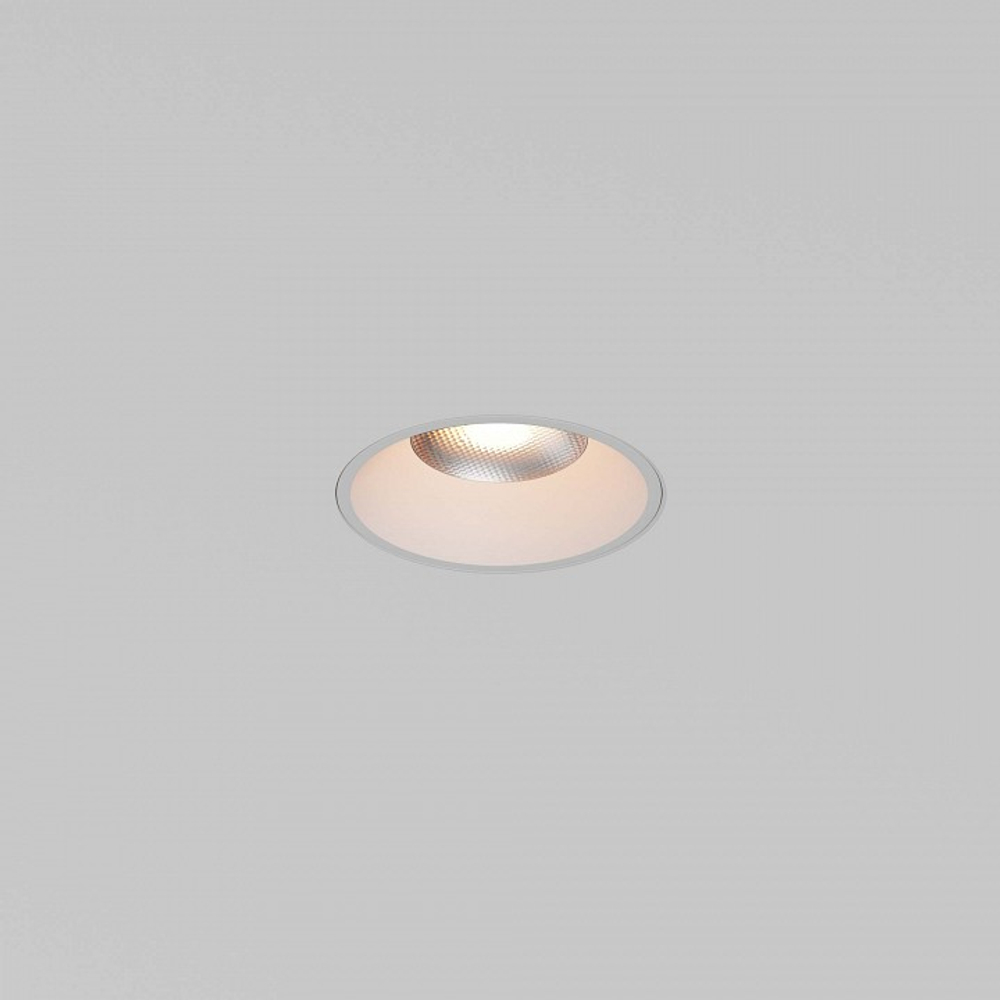 Встраиваемый светильник Maytoni Technical Mini DL059-7W3K-TRS-W