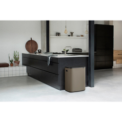 Мусорный бак Bo Touch Bin 60л Brabantia Платиновый