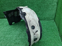 Подкрылок передний правый Land Cruiser 200 (15-21)