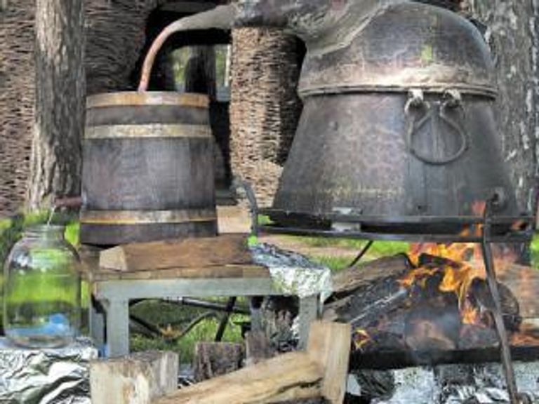 Книга в подарок к Самогонному аппарату!