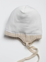 Шапка зимняя с помпоном и ушками для девочки