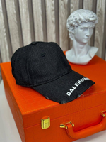 Кепка Balenciaga