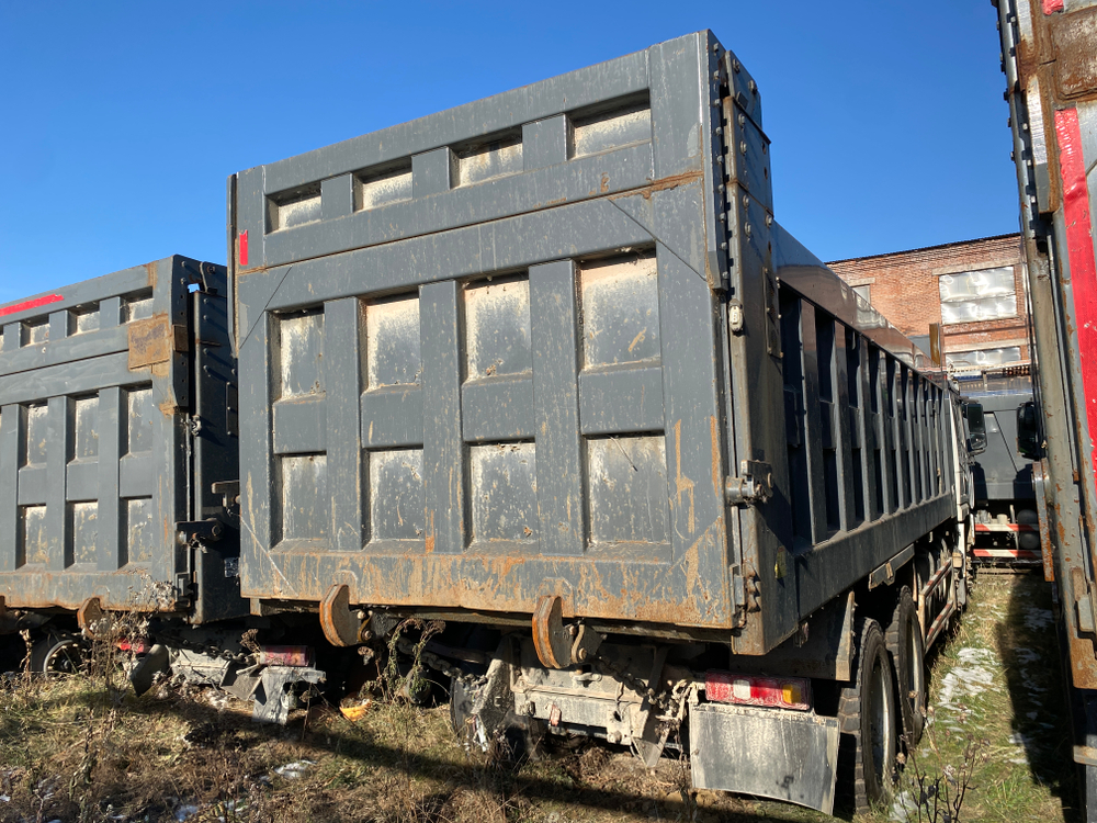 Shacman (Shaanxi) SX* 8x4 Самосвал SX331863366 (Дизельный, 12,5 л, 544 л.с., МТ)