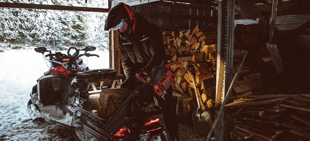 Снегоход BRP Ski-Doo Skandic SWT 900 ACE (2024)