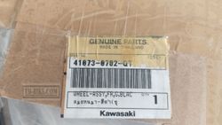 41073-0702-QT. WHEEL-ASSY,FR,G.BLACK. KAWASAKI