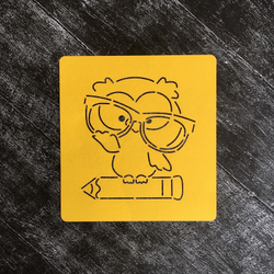 Сова №8 В очках на карандаше