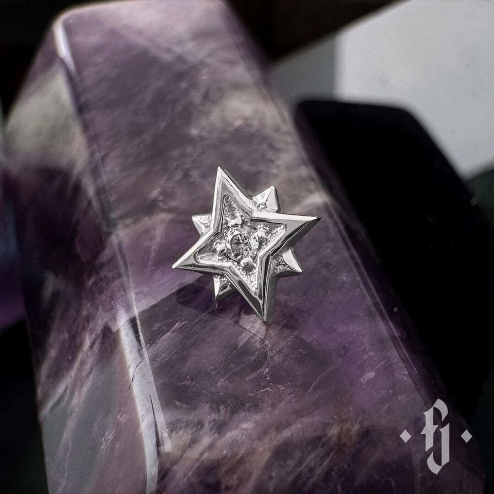 Накрутка &quot;North Star&quot; - Белое золото - White CZ