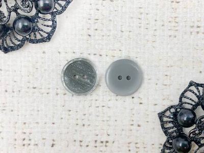 Пуговицы, d 1,8 см, 2 прокола, серый