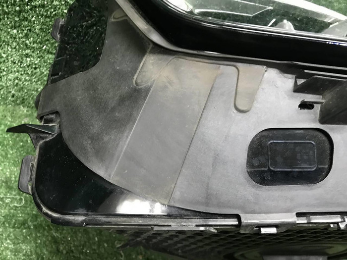 Фара левая Mercedes GLC X253 (2019-2022) LED