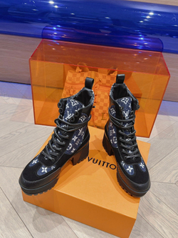 Louis Vuitton Laureate Desert Boot