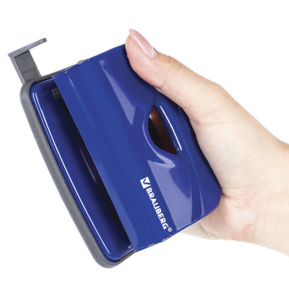 Дырокол металлический BRAUBERG "Universal+", до 20 листов, ассорти (синий/черный), 222525