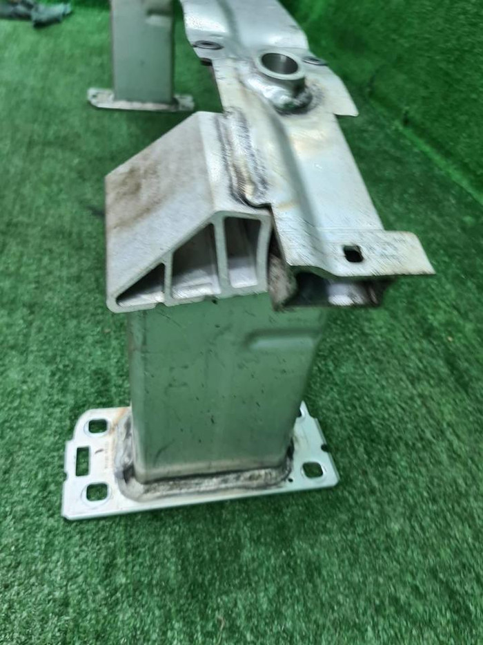 Усилитель передний Porsche Cayenne 3 PO536 (17-нв)