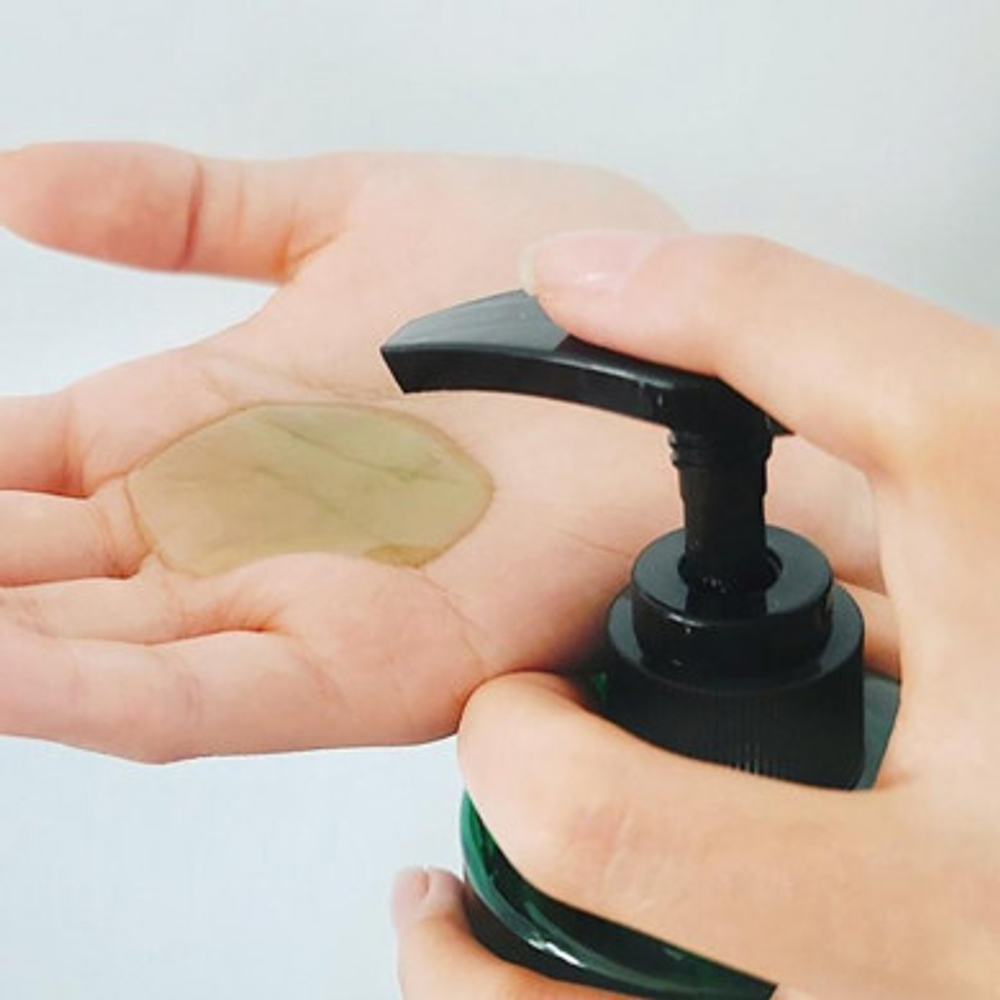 Слабокислотный травяной шампунь с аминокислотами Lador Herbalism Shampoo