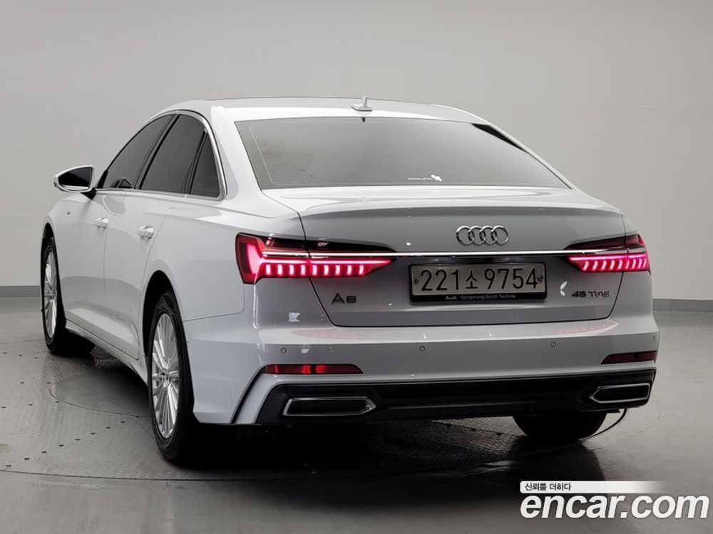 Audi A6 (C8) 45 TFSI Premium (07.2020)