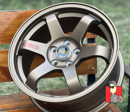 Комплект дисков Rays TE37 15x7 et30 5x100