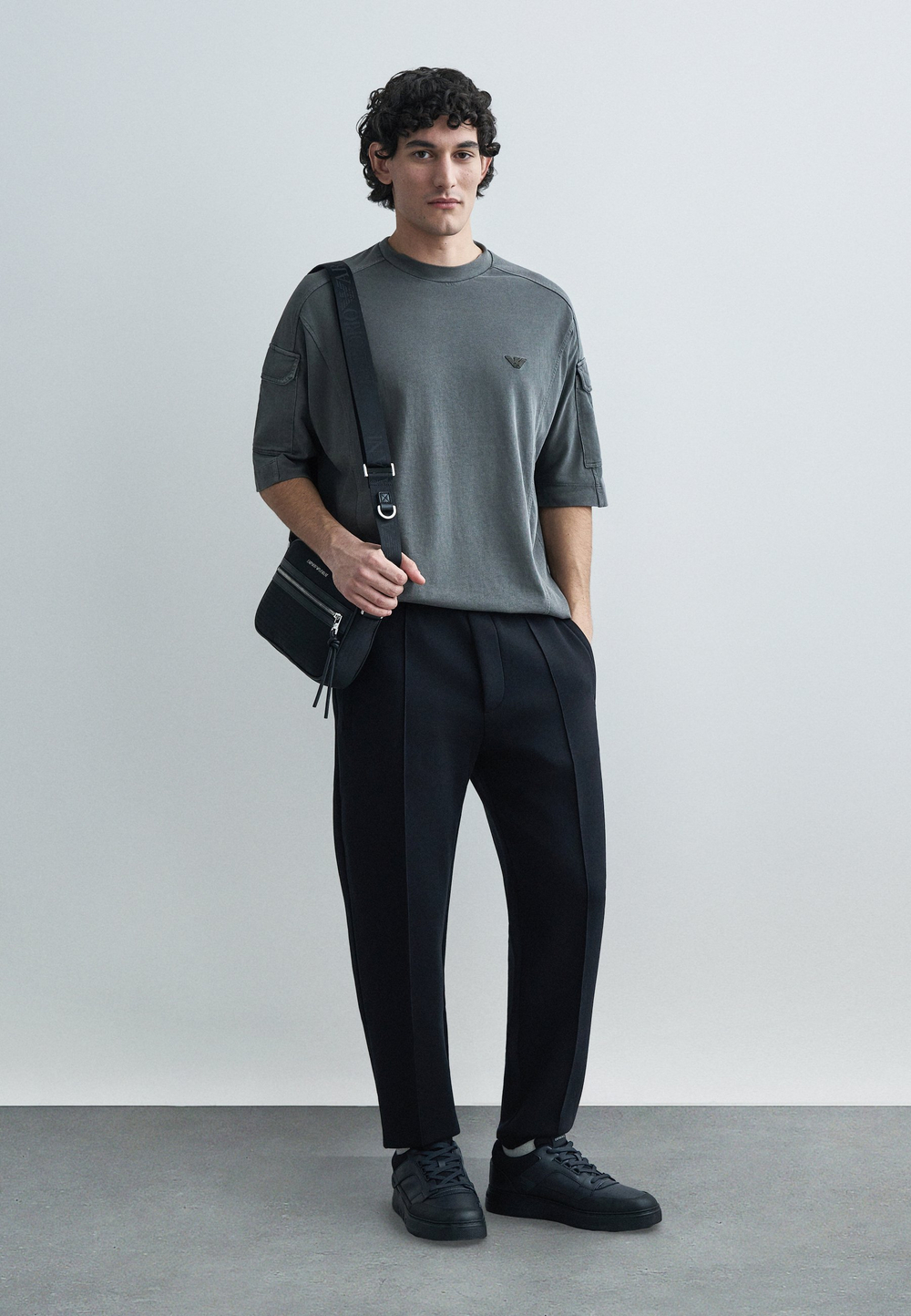 Emporio Armani Футболка с принтом - Серый