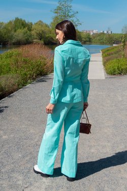Костюм бирюзового цвета из хлопка