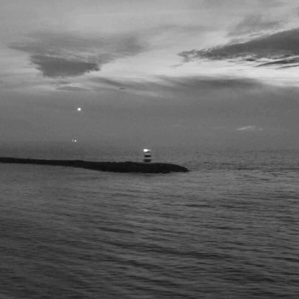 Dakota Suite - Sea Is Never Full - feat. Vampillia