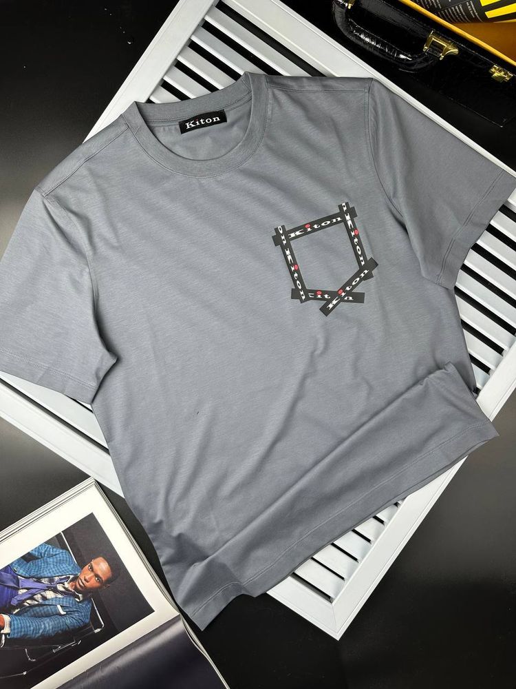 Футболка Kiton